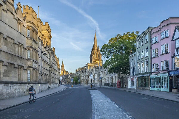 High Street and University Church of St Mary the Virgin, Oxford, Oxfordshire, England