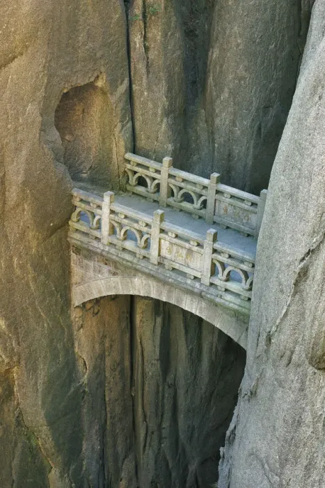 Framed Print : Hiking trail over Walking Fairyland Bridge - China, Anhui, Huangshan