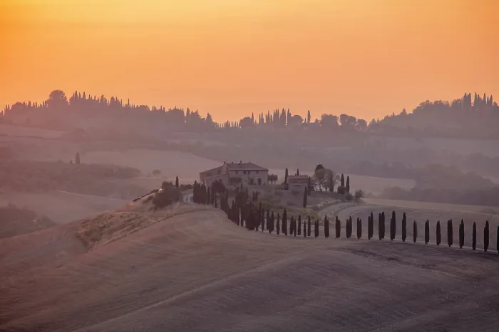 Framed Print : Hilltop farmhouse at sunset, Asciano, Crete senesi, Tuscany, Italy