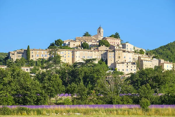 Hilltop town of Banon, Alpes-de-Haute-Provence, Provence-Alpes-CA'te d Azur, France