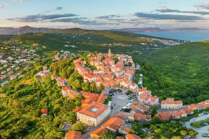 Framed Print : Hilltop village of Labin, Istria, Croatia Framed Print : Hilltop village of Labin, Istria, Croatia