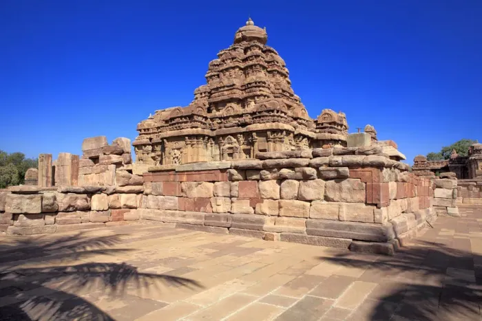 Framed Print : Hindu temple (8th century), Pattadakal, Karnataka, India Framed Print : Hindu temple (8th century), Pattadakal, Karnataka, India
