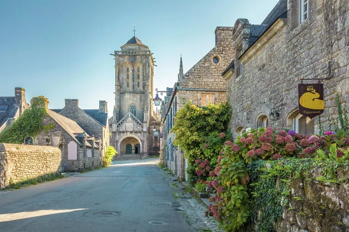 Framed Print : Historic granite stone houses at Place de l'Eglise in Locronan, Finistere, Brittany, France Framed Print : Historic granite stone houses at Place de l'Eglise in Locronan, Finistere, Brittany, France