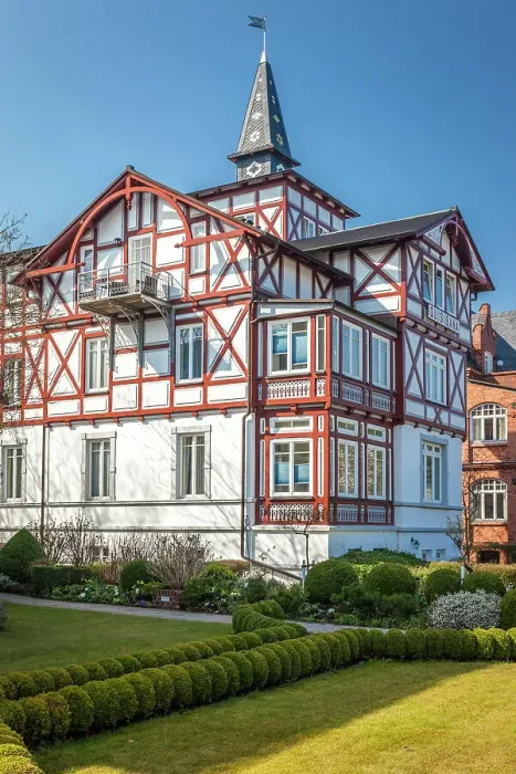 Framed Print : Historic half-timbered villa on the waterfront in Binz on Ruegen, Mecklenburg-Western Pomerania, Baltic Sea, North Germany, Germany