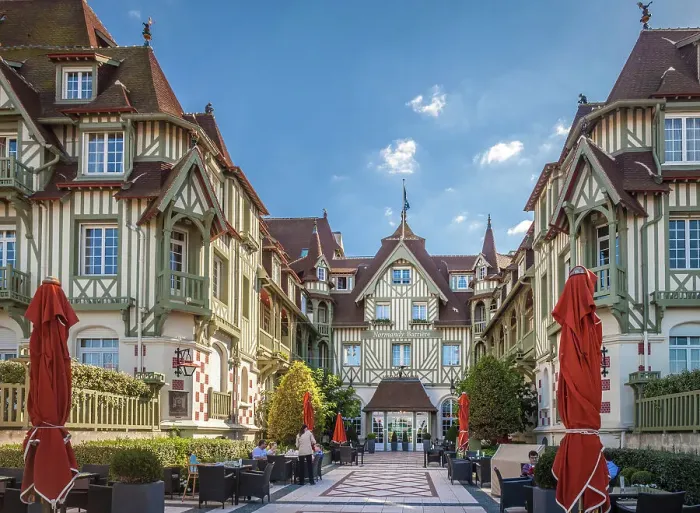 Framed Print : Historic Hotel Normandy on the seafront of Deauville, Calvados, Normandy, France Framed Print : Historic Hotel Normandy on the seafront of Deauville, Calvados, Normandy, France