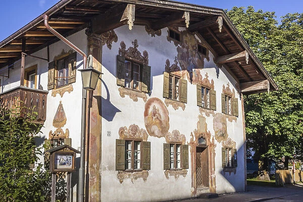 Historic house with traditional facacde painting in Unterammergau, Upper Bavaria, Allgaeu, Bavaria, Germany