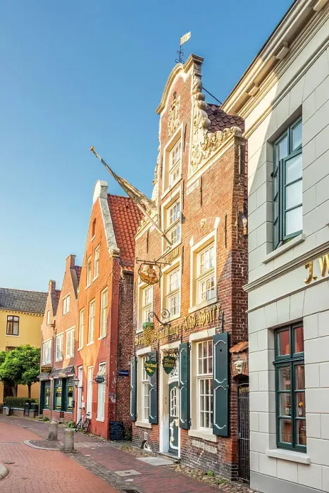 Framed Print : Historic houses on Rathausstrasse in the old town, Leer, East Frisia, Lower Saxony, Germany Framed Print : Historic houses on Rathausstrasse in the old town, Leer, East Frisia, Lower Saxony, Germany