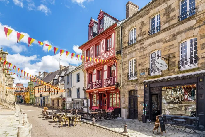 Framed Print : Historic houses on Rue des Vierges in the old town of Josselin, Morbihan, Brittany, France Framed Print : Historic houses on Rue des Vierges in the old town of Josselin, Morbihan, Brittany, France