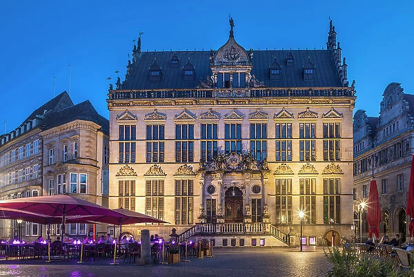 Historic Schuetting House on the market square in the evening, Bremen, Germany