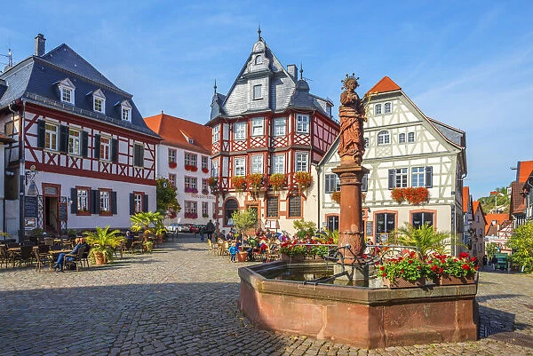 Historical market place, Heppenheim, Hessische Bergstrasse, Odenwald, Hesse, Germany