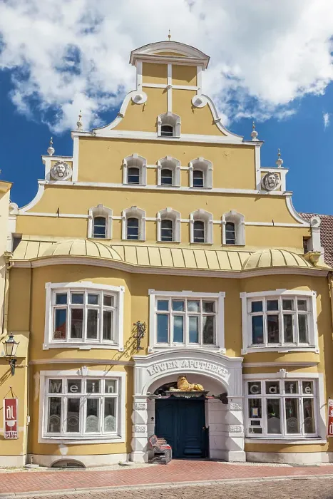 Framed Print : Historical pharmacy in the old town of Wismar, Mecklenburg-West Pomerania, Baltic Sea, Northern Germany, Germany Framed Print : Historical pharmacy in the old town of Wismar, Mecklenburg-West Pomerania, Baltic Sea, Northern Germany, Germany