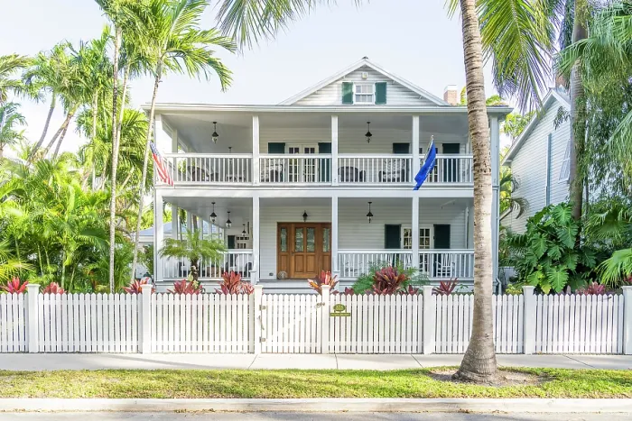 Framed Print : A home in the Truman Annex, Old Town, Key West, Florida, USA
