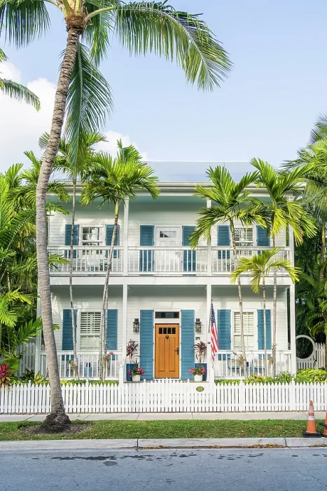 Framed Print : A home in the Truman Annex, Old Town, Key West, Florida, USA Framed Print : A home in the Truman Annex, Old Town, Key West, Florida, USA