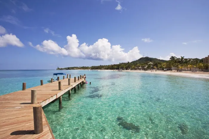 Framed Print : Honduras, Bay Islands, Roatan, West Bay, Jetty