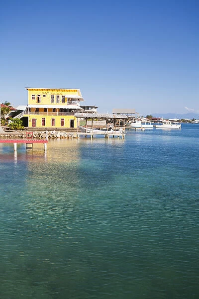 Honduras, Bay Islands, Utila, Cafe Mariposa