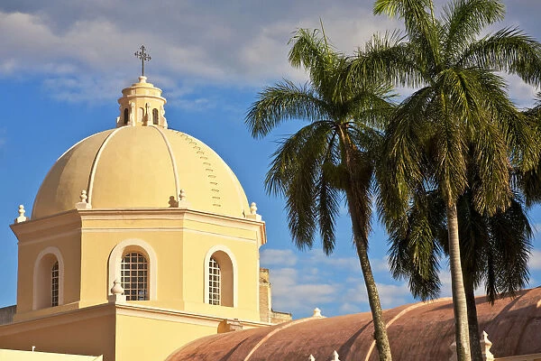 Honduras, Tegucigalpa, Plaza Morazan, Park Central, Cathedral