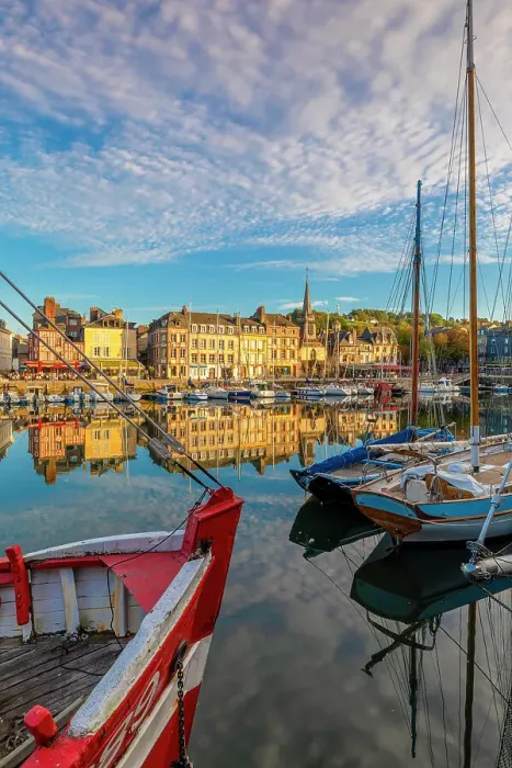Framed Print : Honfleur Harbour, Honfleur, Normandy, France