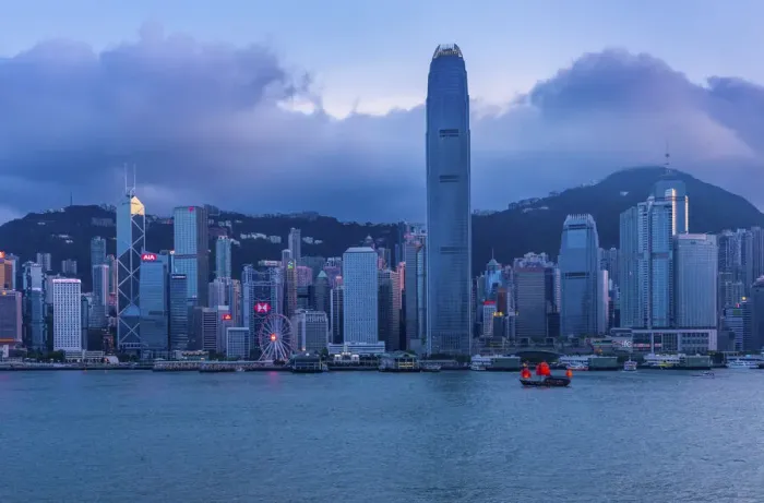 Framed Print : Hong Kong Island at Dusk with a Red Sailed Junk in the foreground, Hong Kong, China Framed Print : Hong Kong Island at Dusk with a Red Sailed Junk in the foreground, Hong Kong, China