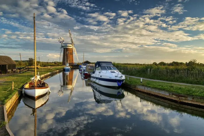Framed Print : Horsey Mill, Norfolk Broads National Park, Norfolk, England Framed Print : Horsey Mill, Norfolk Broads National Park, Norfolk, England