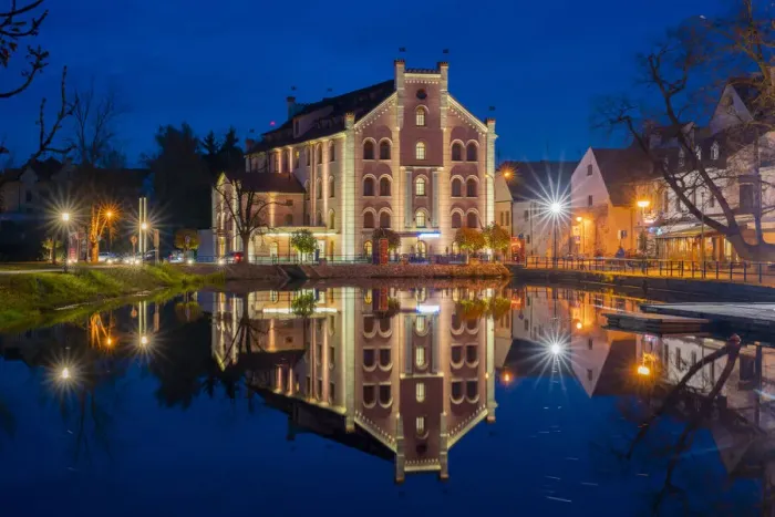 Framed Print : Hotel Budweis reflecting in Malse river at twilight, Ceske Budejovice, South Bohemian Region, Czech Republic Framed Print : Hotel Budweis reflecting in Malse river at twilight, Ceske Budejovice, South Bohemian Region, Czech Republic