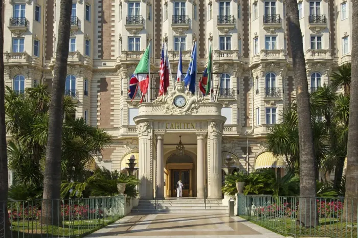 Framed Print : Hotel Carlton, Croisette in Cannes, Cote Azur, Provence-Alpes-Cote Framed Print : Hotel Carlton, Croisette in Cannes, Cote Azur, Provence-Alpes-Cote