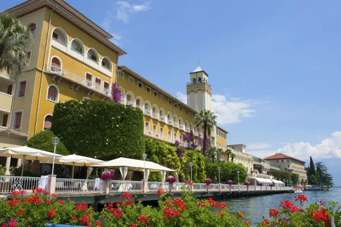 Framed Print : Hotel in Gardone Riviera, Lake Garda, Italy Framed Print : Hotel in Gardone Riviera, Lake Garda, Italy