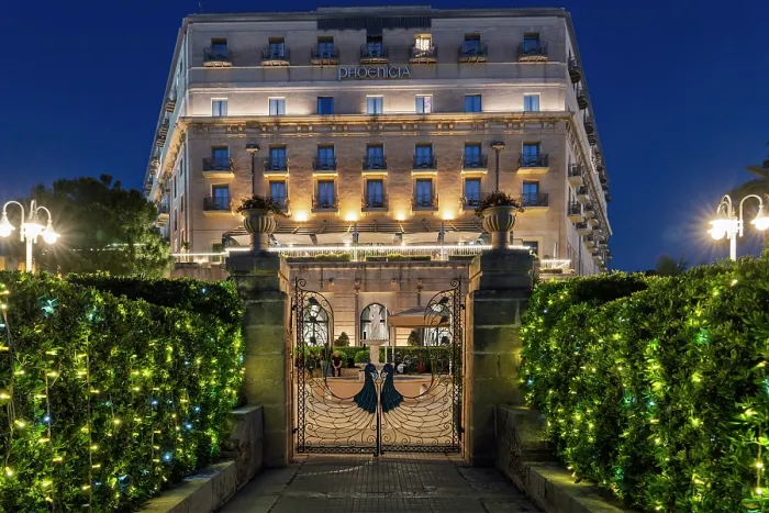 Framed Print : Hotel Phoenicia, Valletta, Malta Framed Print : Hotel Phoenicia, Valletta, Malta