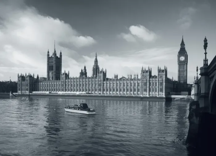 Framed Print : Houses of Parliament Framed Print : Houses of Parliament