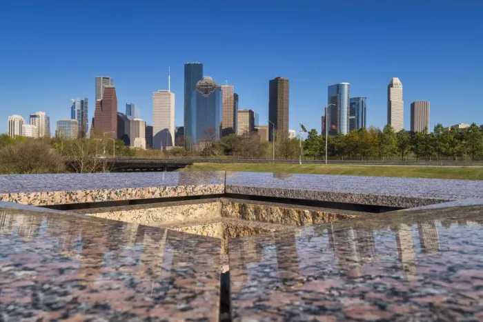 Framed Print : Houston Skyline from Buffalo Bayou Park, Texas, USA Framed Print : Houston Skyline from Buffalo Bayou Park, Texas, USA