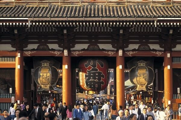 Hozo Mon Gate, Asakusa Kannon Temple, Tokyo, Japan