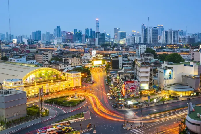 Framed Print : Hua Lamphong Train Station, Pathum Wan, Bangkok, Thailand Framed Print : Hua Lamphong Train Station, Pathum Wan, Bangkok, Thailand