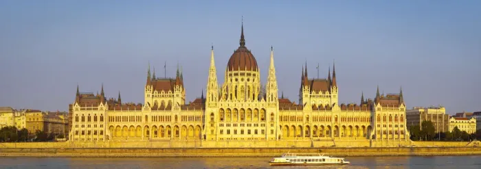 Framed Print : Hungarian Parliament Building & The River Danube illuminated at Sunset, Budapest Framed Print : Hungarian Parliament Building & The River Danube illuminated at Sunset, Budapest