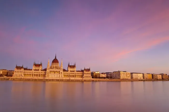 Framed Print : Hungarian Parliamnet Building at dusk, Budapest, Hungary Framed Print : Hungarian Parliamnet Building at dusk, Budapest, Hungary