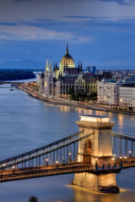 Framed Print : Hungary, Budapest, Parliament Buildings, Chain Bridge and River Danube Framed Print : Hungary, Budapest, Parliament Buildings, Chain Bridge and River Danube