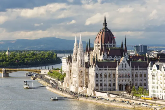 Framed Print : Hungary, Central Hungary, Budapest. The Hungarian Parliament Building on the Danube River Framed Print : Hungary, Central Hungary, Budapest. The Hungarian Parliament Building on the Danube River