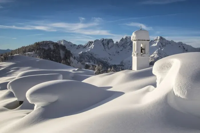 Framed Print : The huts and the bell tower at Alpe Scima covered in snow. Alpe Scima, valchiavenna Framed Print : The huts and the bell tower at Alpe Scima covered in snow. Alpe Scima, valchiavenna