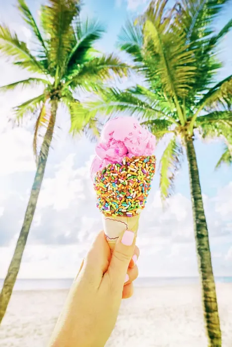 Framed Print : Ice Cream and palm trees Hollywood Beach, Miami, South Florida, USA Framed Print : Ice Cream and palm trees Hollywood Beach, Miami, South Florida, USA
