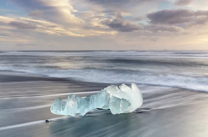 Framed Print : Iceberg on the beach at sunrise, near Jokulsarlon glacial lagoon, Iceland Framed Print : Iceberg on the beach at sunrise, near Jokulsarlon glacial lagoon, Iceland