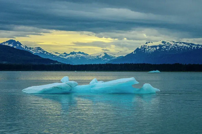 Framed Print : Iceberg from Tracy Arm, Holkham Bay, Alaska, USA