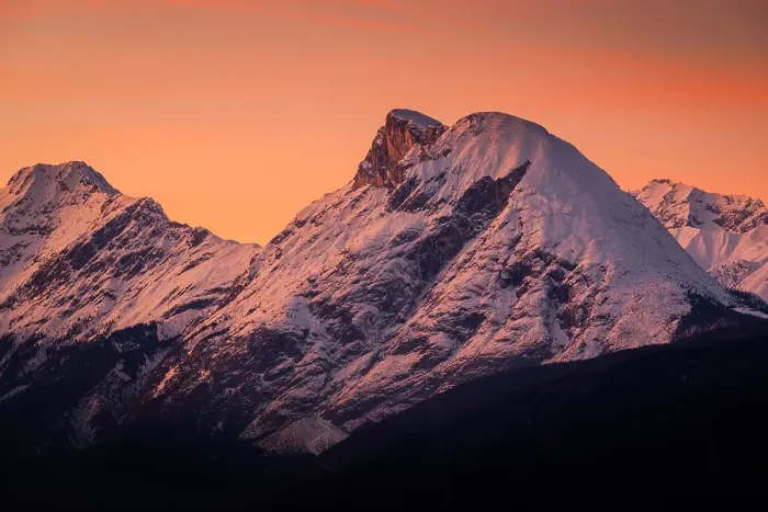 Framed Print : The iconic Hohe Munde peak in the Mieming mountain range at dusk, as seen from Axams, Innsbruck Land, Tyrol, Austria