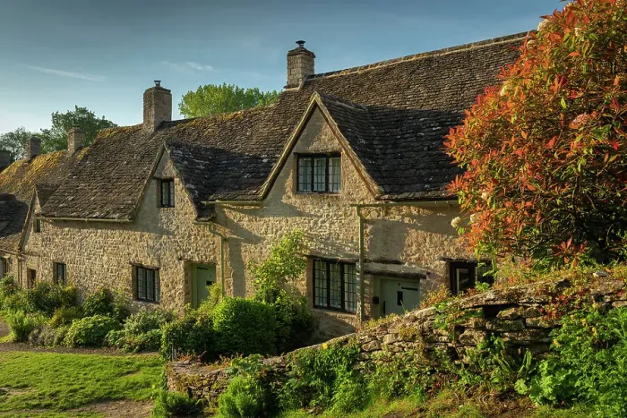 Framed Print : Idyllic cottages in Arlington Row in the pretty Cotswolds village of Bibury, Gloucestershire, England. Spring (May) 2019 Framed Print : Idyllic cottages in Arlington Row in the pretty Cotswolds village of Bibury, Gloucestershire, England. Spring (May) 2019