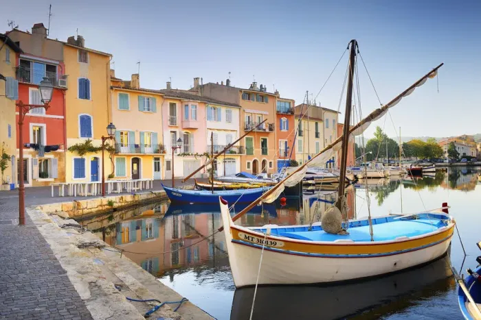 Framed Print : Idyllic harbor in Martigues, Bouches-du-Rhone, Provence-Alpes-Cote d Azur, French Riviera, France Framed Print : Idyllic harbor in Martigues, Bouches-du-Rhone, Provence-Alpes-Cote d Azur, French Riviera, France