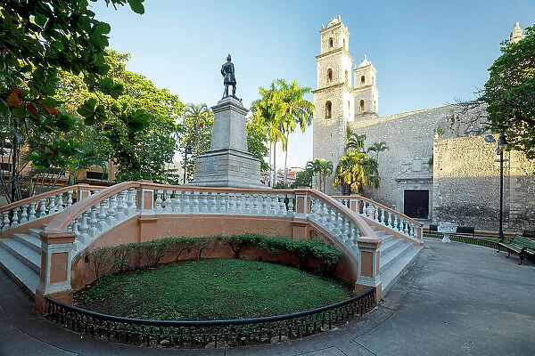 Iglesia de Jesus, Parque Hidalgo, historical centre of Merida, Yucatan, Mexico