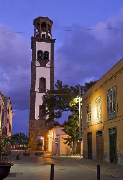 Iglesia de la Conception and Calle Antonio Alfonso, Santa Cruz, Tenerife, Canary Islands
