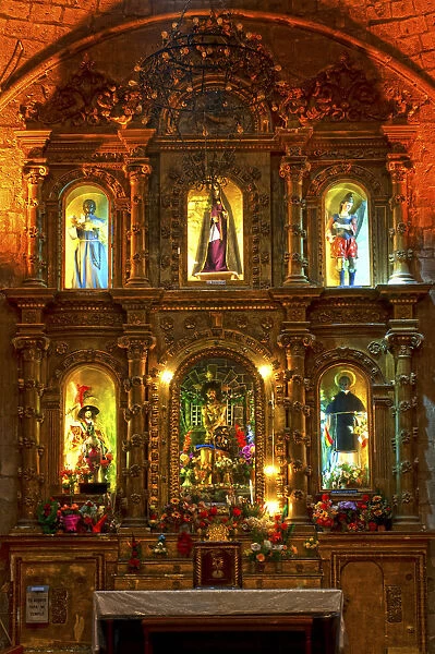 Iglesia de San Francisco, Interior Nave, Religious Statues, 18th Century, La Paz, Bolivia