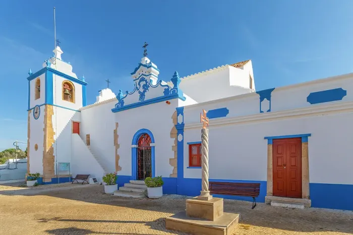 Framed Print : The Igreja da Misericordia Church, Alvor, Algarve, Portugal Framed Print : The Igreja da Misericordia Church, Alvor, Algarve, Portugal