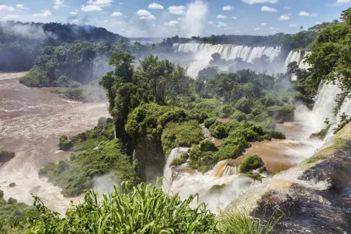 Framed Print : Iguazu Falls, Puerto Iguazu, Misiones, Argentina Framed Print : Iguazu Falls, Puerto Iguazu, Misiones, Argentina