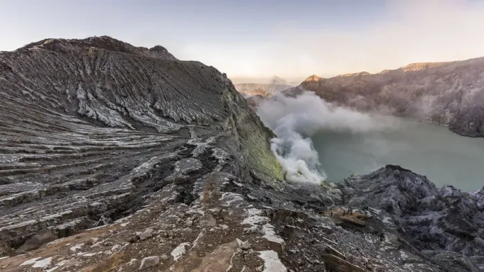 Framed Print : Ijen crater, eastern Giava, Indonesia, Asia Framed Print : Ijen crater, eastern Giava, Indonesia, Asia