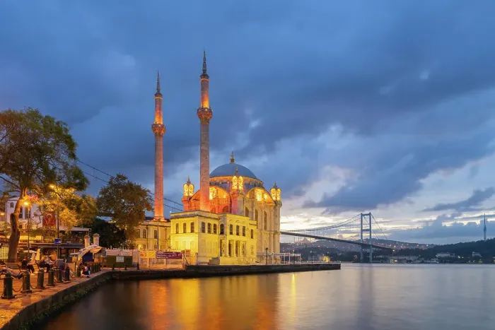 Framed Print : Illuminated Grand Mecidiye Mosque (Ortakoy Mosque) with Bosphorus Bridge in background at twilight, Ortakoy, Besiktas District, Istanbul Province, Turkey Framed Print : Illuminated Grand Mecidiye Mosque (Ortakoy Mosque) with Bosphorus Bridge in background at twilight, Ortakoy, Besiktas District, Istanbul Province, Turkey