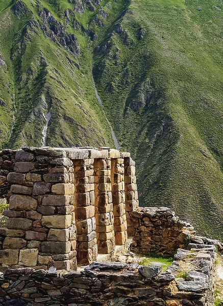 Inca Temple Ruins, Ollantaytambo, Sacred Valley, Cusco Region, Peru
